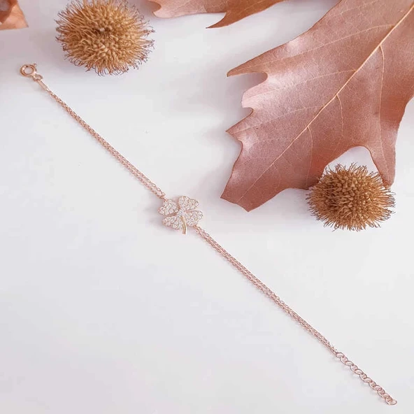 Supertrend Gümüş Rose Kalpli Yonca Kadın Bileklik ürün görseli