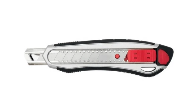 İzeltaş 14000005049 Pro Metal Gövde Maket Bıçağı 18 mm ürün görseli 1