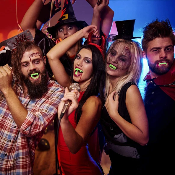 Fosforlu Çift Damak Takma Vampir Dişi - Resim 5