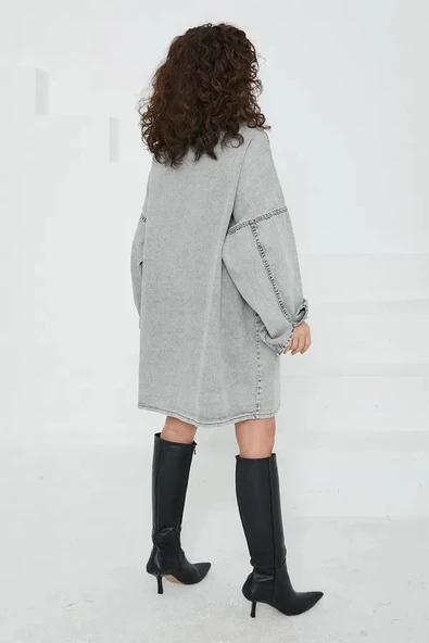 Düz Gömlek Yaka Kadın Gri Kuş Gözü Cepli Kot Ceket - 3