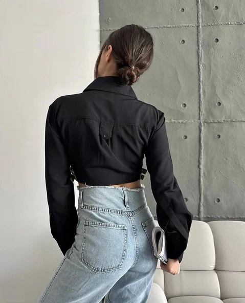 Yanı kemer detaylı crop gömlek siyah s4009 - Resim 5