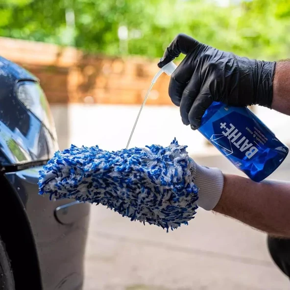 GYEON Q²M Bathe+ Plus Seramik Bazlı PH Nötr Cilalı Oto Şampuanı 1000 ml -Su İtici Araç Yıkama Köpüğü - 4