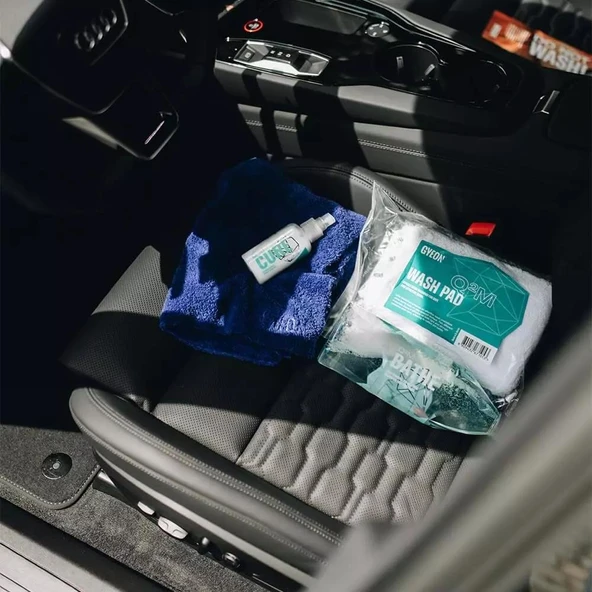 GYEON Q²M Wash Pad Çift Yüzlü Araç Yıkama Eldiveni - 2