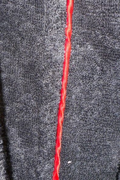 Varol Siyah Bukle Bornoz – Kırmızı Biyeli (Yüksek Gramajlı, İhracat Fazlası) - 2