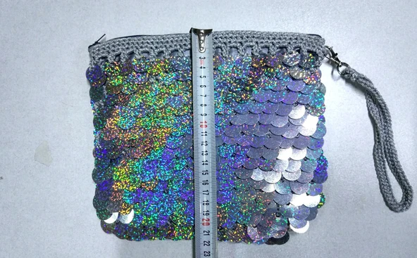 Pullu Clucht Çanta Parlak Gümüş Renk - 5