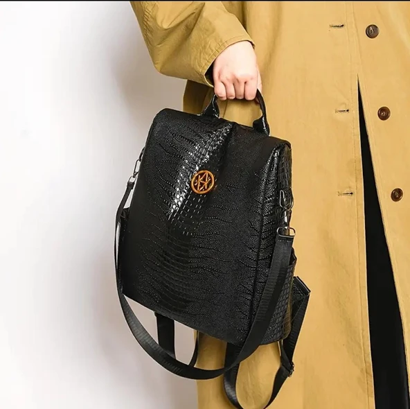 PARLAK KADIN SIRT ÇANTA - Resim 4