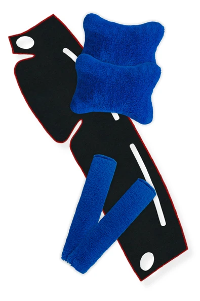 Hyundai Accent Yumurta Kasa (1996-2000) Torpido Koruma Halısı + Boyun Yastığı & Emniyet Kemer Pedi ürün görseli