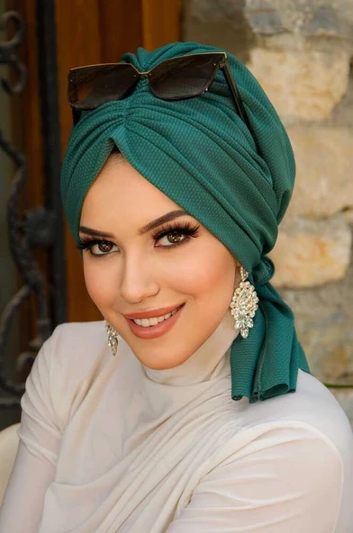 Zümrüt Tokalı Bone - Resim 2