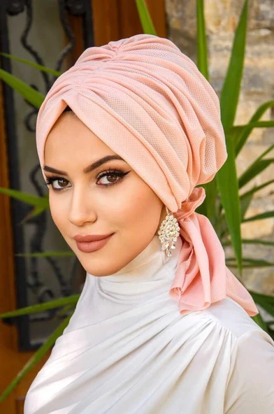 Açık Pudra Tokalı Bone ürün görseli