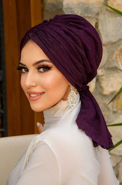 Mürdüm Ponpon Tokalı Bone ürün görseli