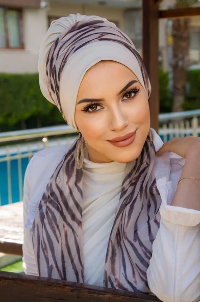 Kemik Zebra Desen Fularlı Bone - Resim 2