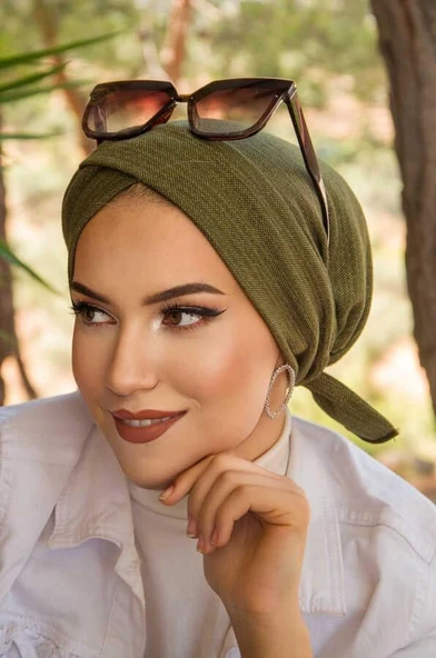 Haki Işıltılı Çapraz Bantlı Bone - Resim 3