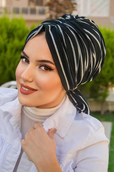 Siyah Çizgili Köpük Tokalı Bone - Resim 4