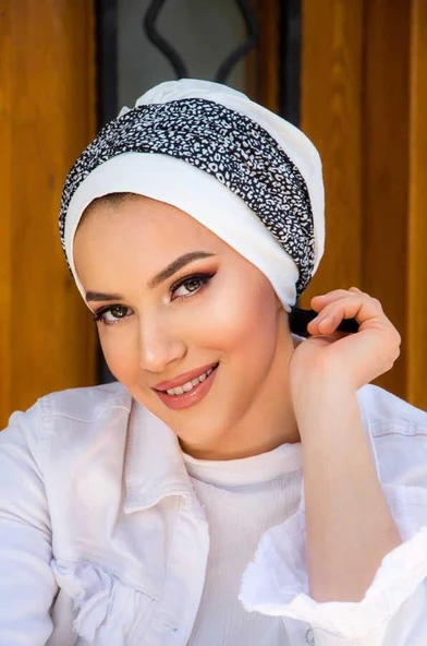 Beyaz Leopar Desen Bantlı Bone ürün görseli