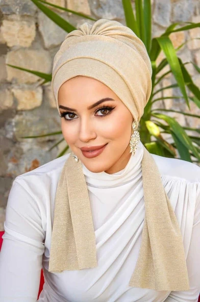 Bej Hazır Işıltılı Atkılı Bone ürün görseli