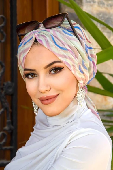 Soft Renkler Geometrik Desen Tül Tokalı Bone ürün görseli