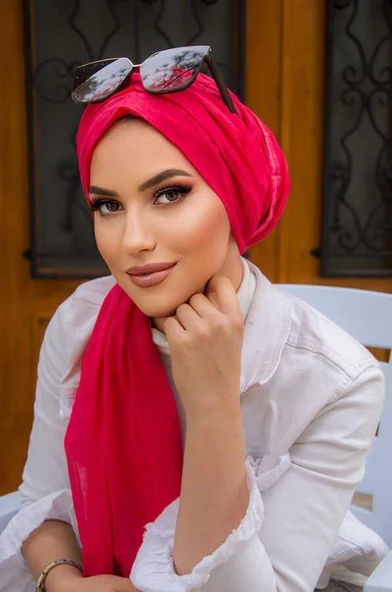 Kırmızı Keten Büzgülü Dolama Bone ürün görseli