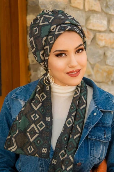 Yeşil Etnik Desenli Atkılı Bone - Resim 2