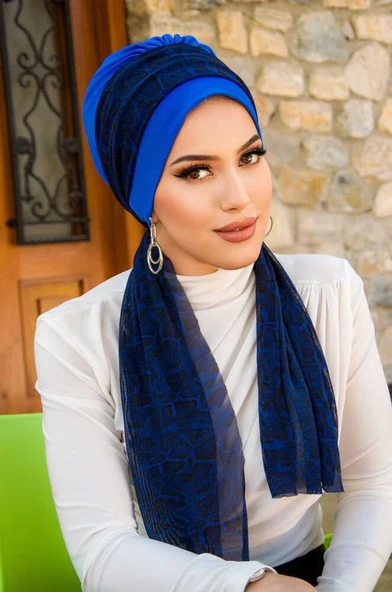 Saks Mavi Siyah Leopar Desen Fularlı Bone - Resim 2