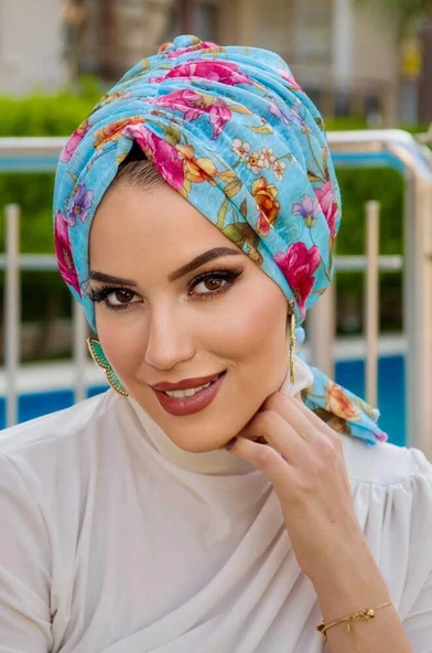 Turkuaz Çiçekli Tokalı Bone ürün görseli