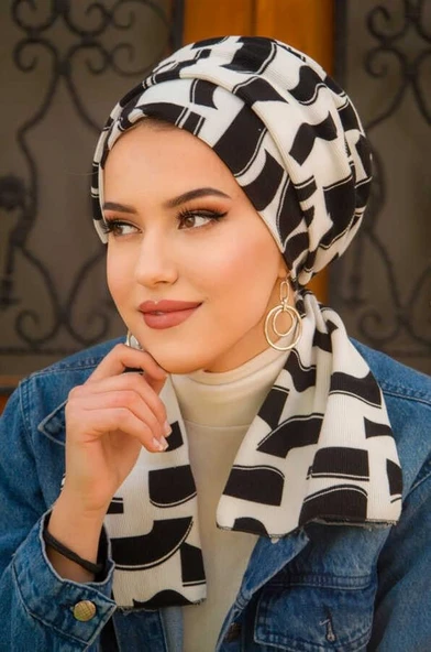 Siyah Beyaz Desen Atkılı Bone - Resim 3