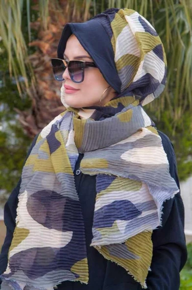 Siyah Haki Kamuflaj Pilise Şapkalı Şal ürün görseli