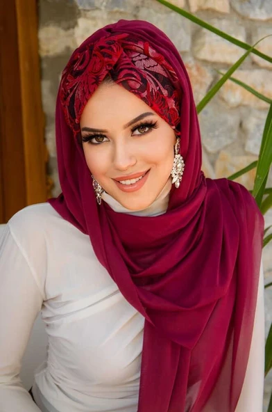 Bordo Çiçek Desen Burgu Hazır Şal ürün görseli