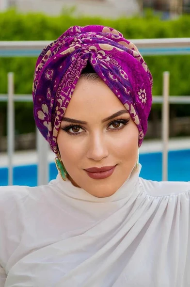 Mürdüm Bej Çiçek Desen Tokalı Bone - Resim 2