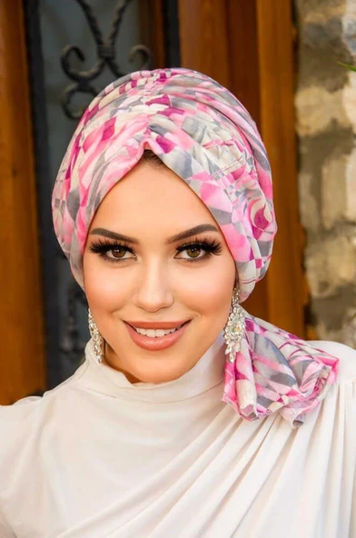 Pembe Gri Desen Tokalı Bone ürün görseli