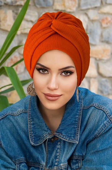 Taba Burgu Detaylı Bone ürün görseli