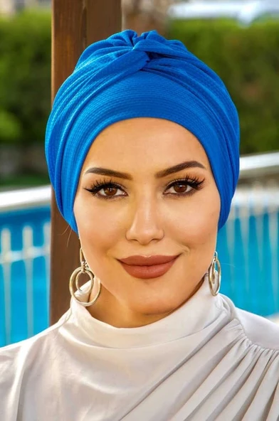 Saks Mavi Burgu Detaylı Bone - Resim 3