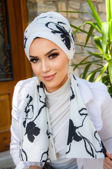 Beyaz Siyah Yaprak Desen Fularlı Bone ürün görseli