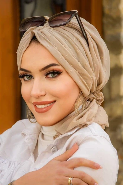 Bej Ponpon Tokalı Bone - Resim 2