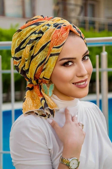 Turuncu Siyah Desen Tokalı Bone ürün görseli