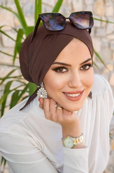 Kahve Çapraz Bantlı Bone - Resim 3