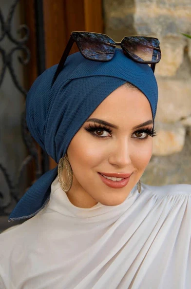 Koyu İndigo Çapraz Bone ürün görseli