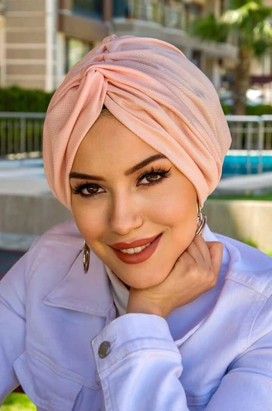 Açık Pudra Hazır Burgu Düğüm Bone ürün görseli