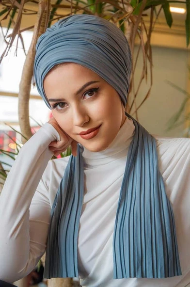 Bebe Mavi Piliseli Atkılı Bone ürün görseli