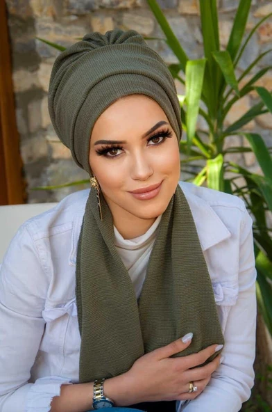 Zeytuni Hazır Atkılı Bone ürün görseli