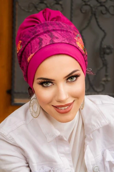 Fuşya Çiçek Desen Bantlı Bone - Resim 2