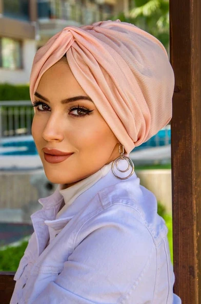 Açık Pudra Hazır Burgu Düğüm Bone - Resim 2