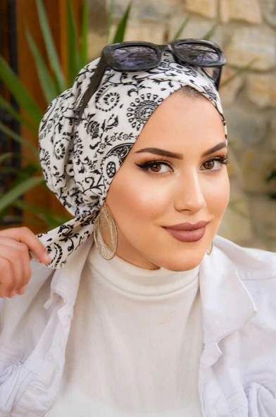 Siyah Beyaz Etnik Çapraz Bone - Resim 2