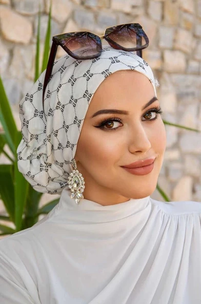 Beyaz Yazı Desen Çağla Hazır Türban - Resim 4