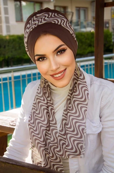 Kahve Geometrik Desen Fularlı Bone ürün görseli