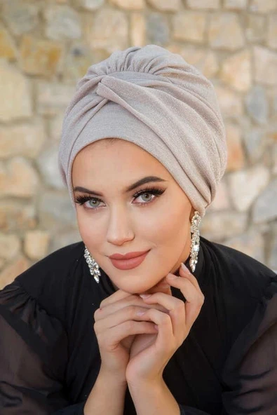 İnci Pudrası Işıltılı Burgu Detaylı Bone - Resim 2