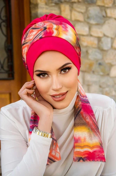 Fuşya Retro Desen Fularlı Bone ürün görseli