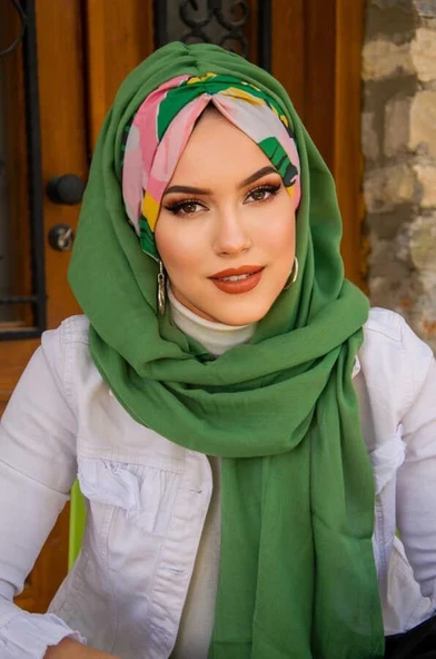 Bahar Yeşili Çiçek Desenli Büzgülü Hazır Şal - Resim 2