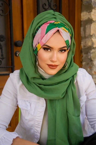 Bahar Yeşili Çiçek Desenli Büzgülü Hazır Şal ürün görseli