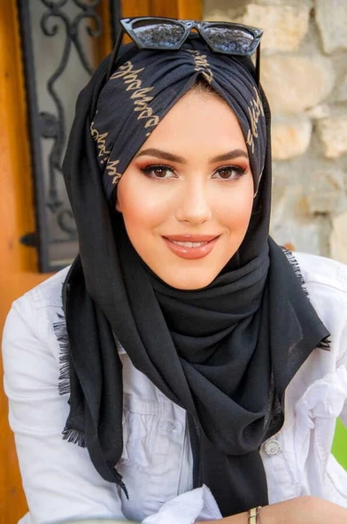 Siyah Gold Yazı Desen Hazır Şal ürün görseli