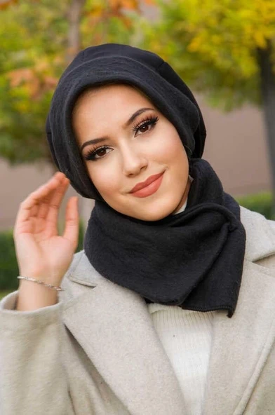 Siyah Şardonlu Tesettür Bere Ve Etol Takım - 4